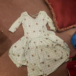 Bumblebee teal dress